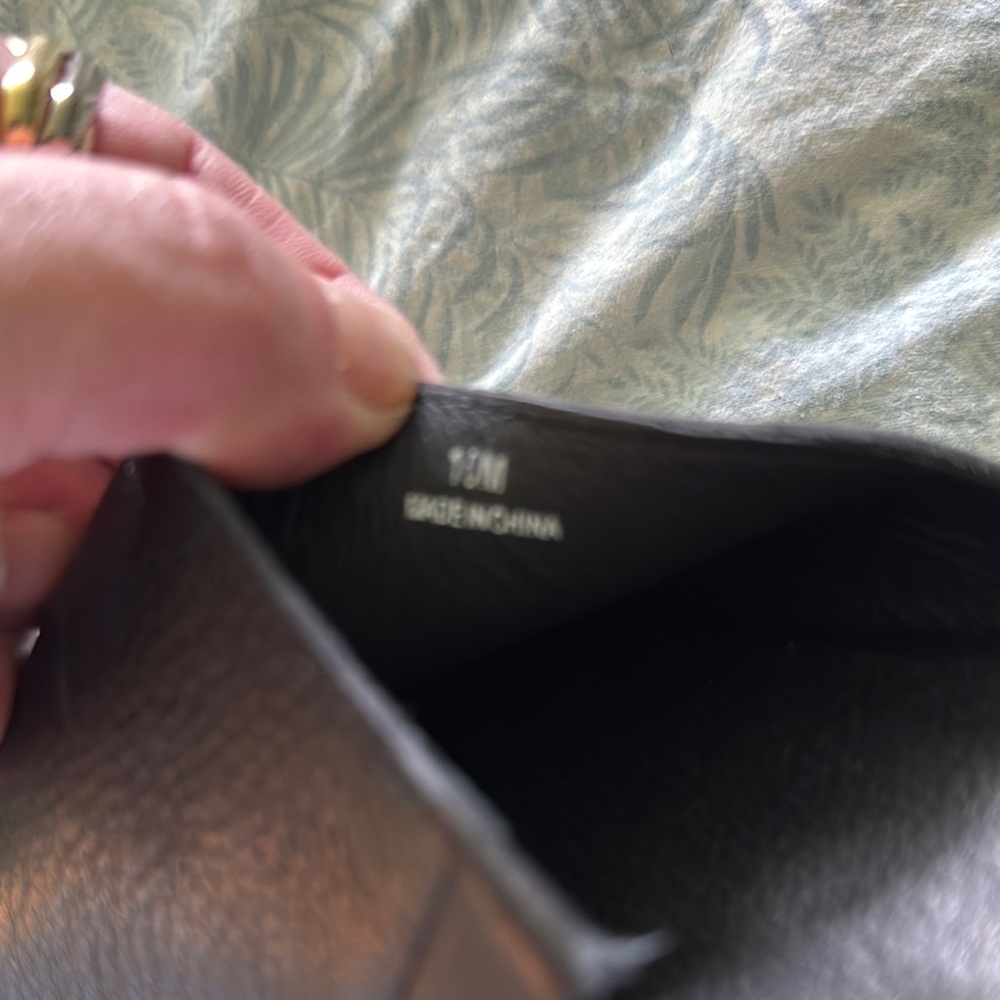 Eileen Fisher Black Leather Slip-On Mules - Picture 4 of 4